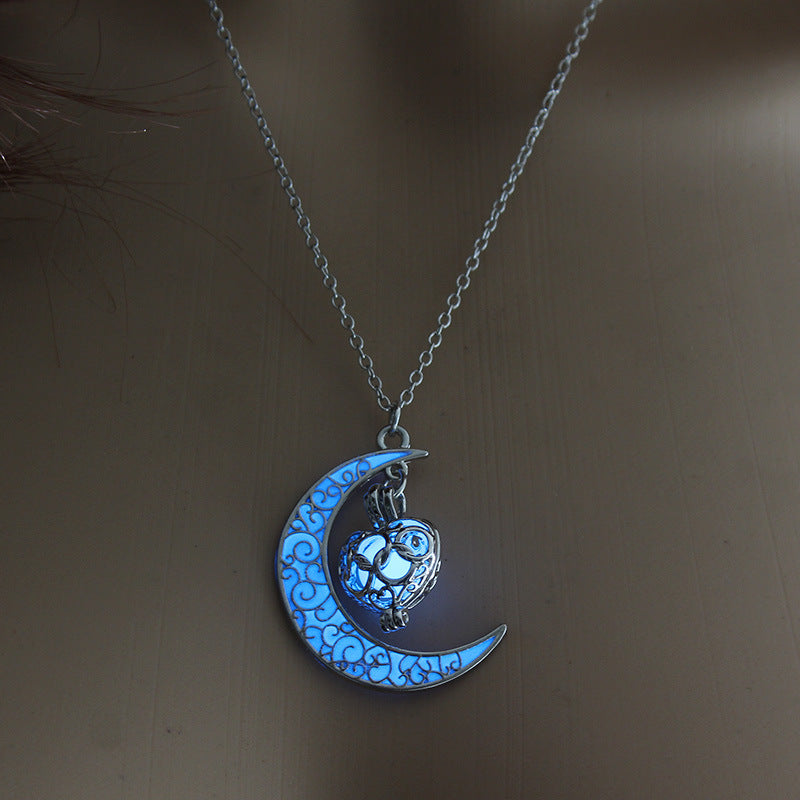 Collier Lumineux simple - Pendentif Phosphorescent (6 couleurs)