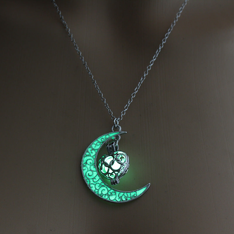 Collier Lumineux simple - Pendentif Phosphorescent (6 couleurs)