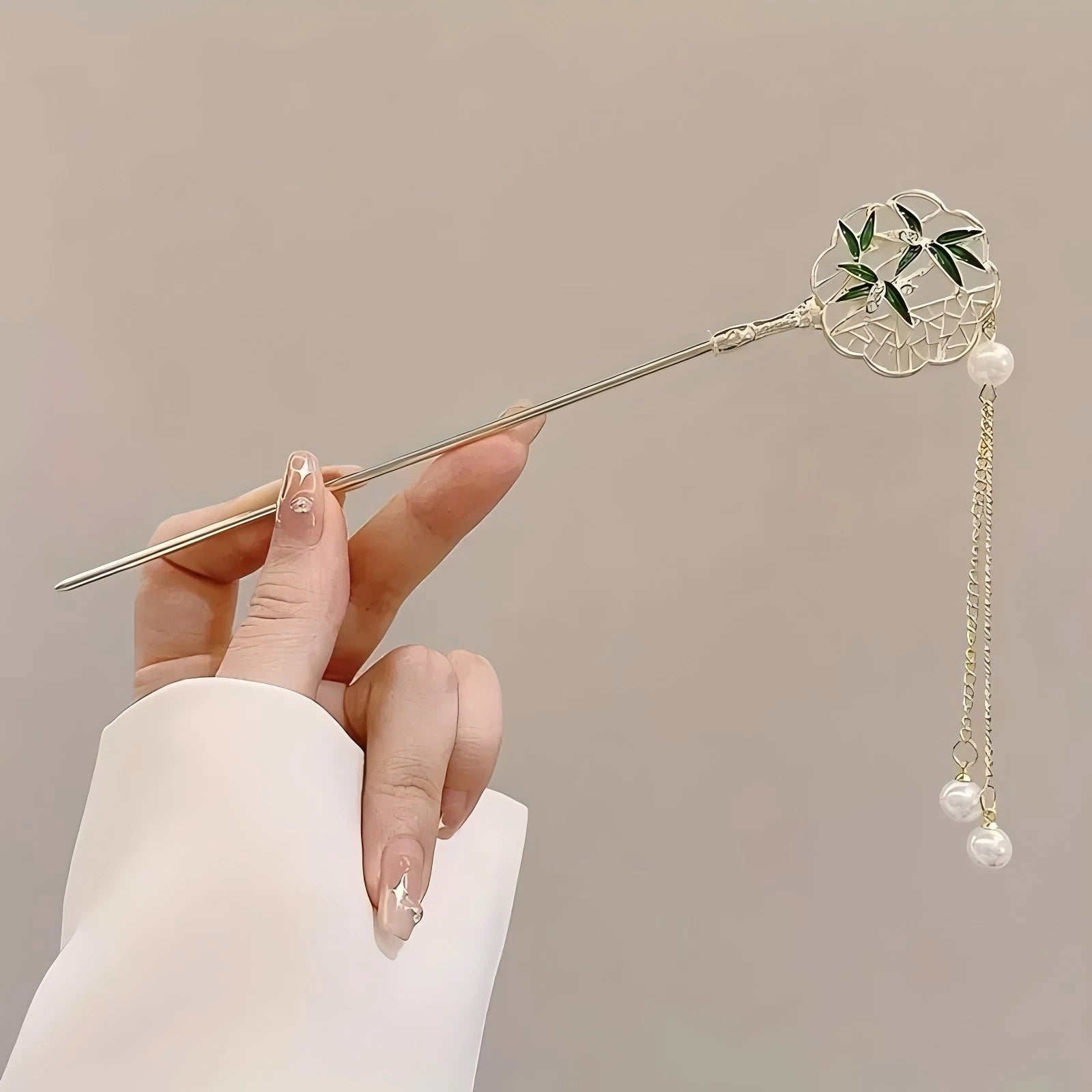 Épingle Cheveux Chinoise Élégante - Bâton Floral Pompon Bijou Traditionnel