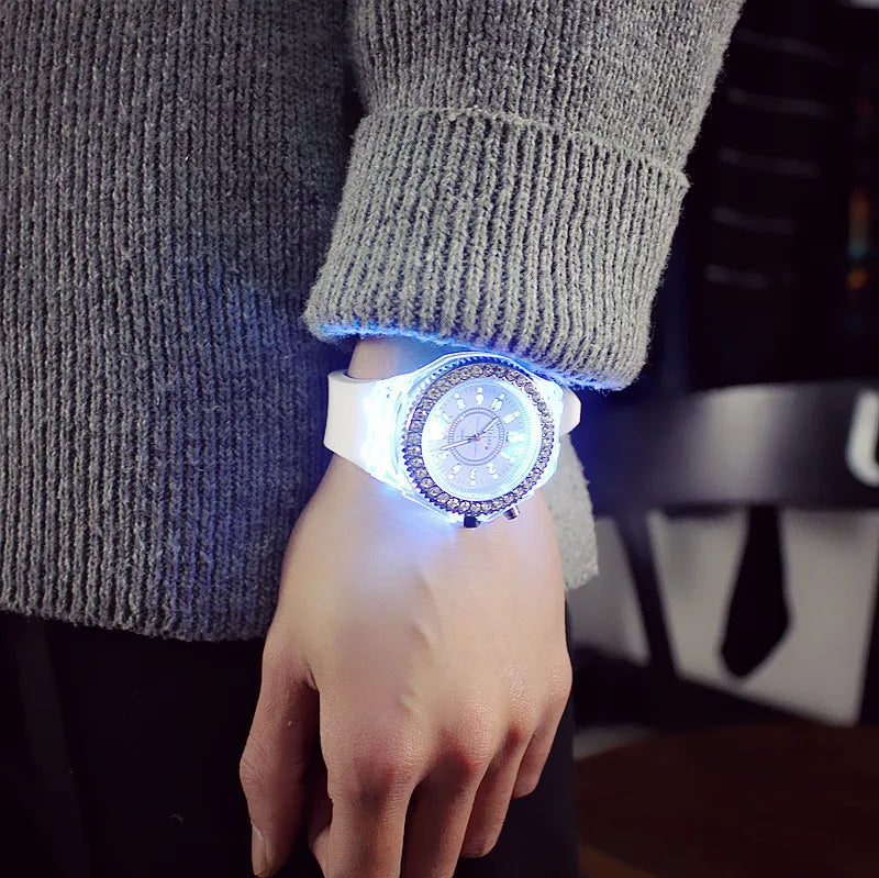 Montre LED Lumineuse Strass - Silicone Fashion Unisexe Enfant Adulte