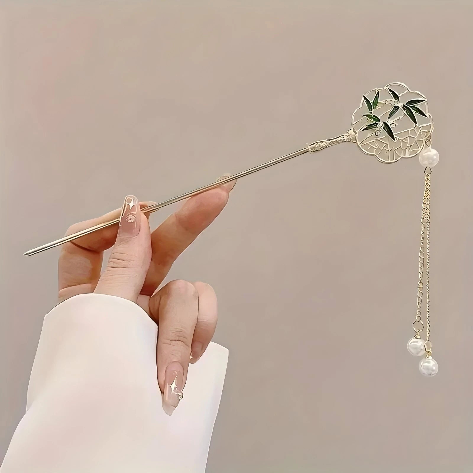 Épingle Cheveux Chinoise Élégante - Bâton Floral Pompon Bijou Traditionnel