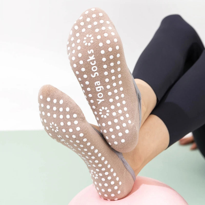 Chaussettes Yoga Femme Antidérapantes Silicone - Socquettes Pilates Ballet Sport Sans Talon Respirantes