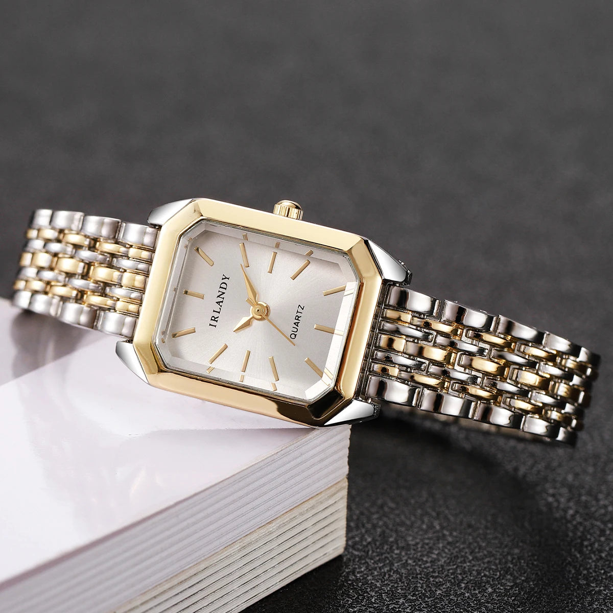 Montre Femme Rectangulaire Acier - Élégante Quartz Bracelet Métal Cadeau